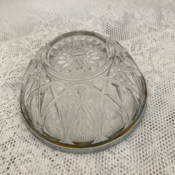 VTG Glass Relish Dish with Chrome Serving plate, Glass Butter Dish/Chrome plate - Picture 7 of 11